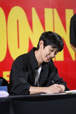 SM True ผนึกกำลังกับ SF World Cinema ส่งพลังแห่งความสุขจาก CHANYEOL (ชานยอล) ถึงแฟนคลับชาวไทยอย่างใกล้ชิด ในกิจกรรม SM True x SF present CHANYEOL 'Upside Down' FANSIGN & CAFE EVENT 